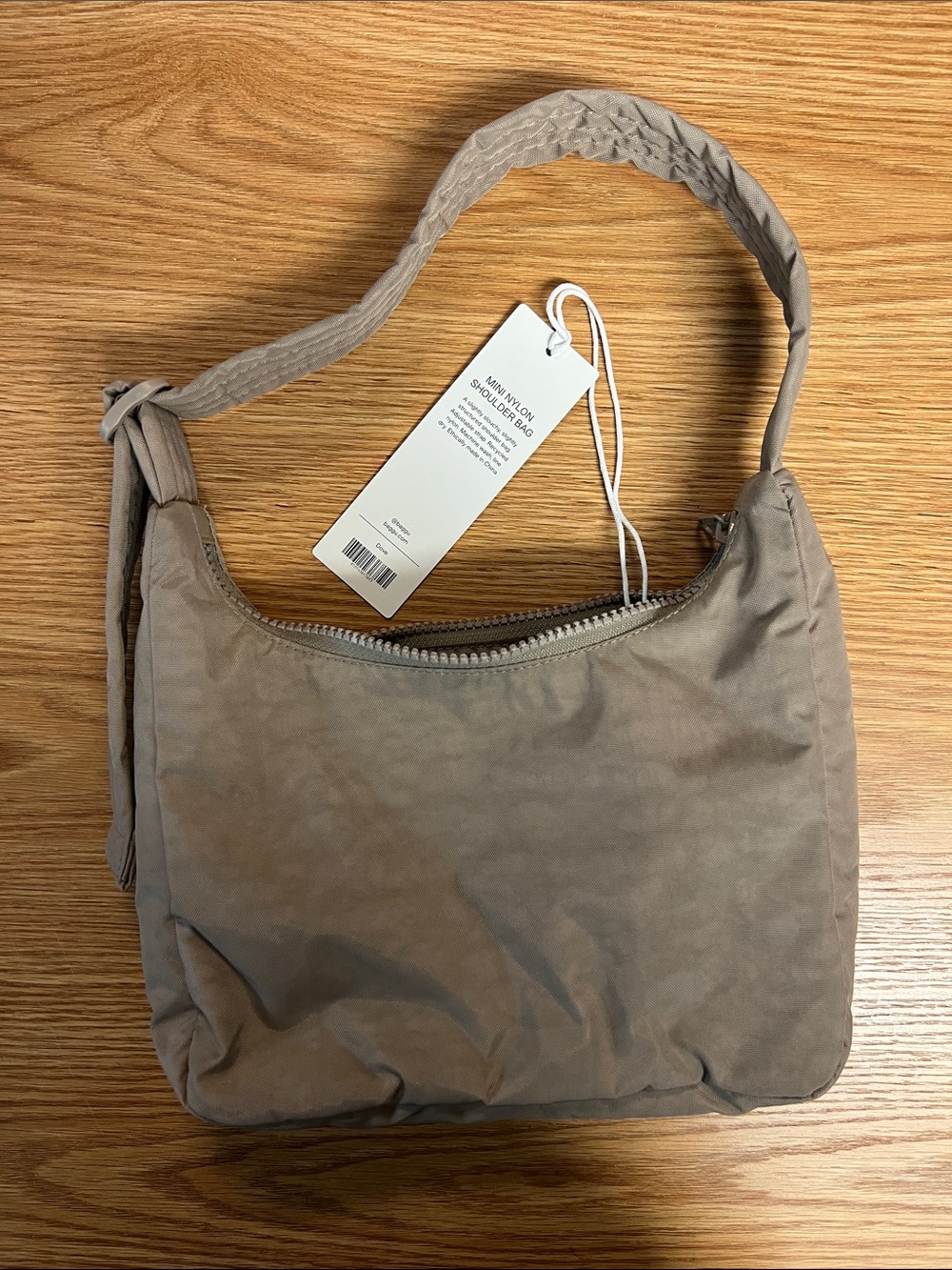 BAGGU Dove Mini Nylon Shoulder Bag